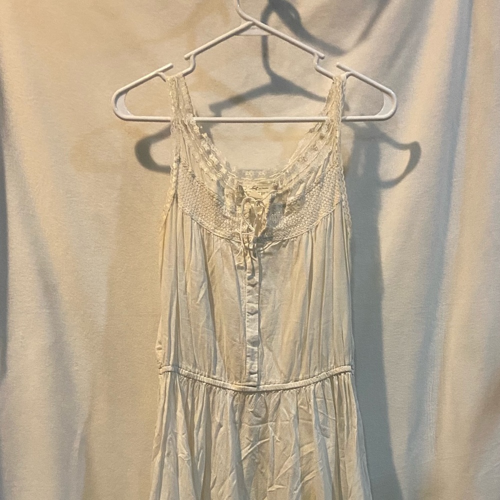 White Levi’s dress